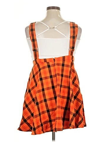 Hot Topic Casual Dress (view 2)