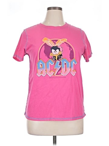The Vinyl Icons Short Sleeve T-Shirt (view 1)