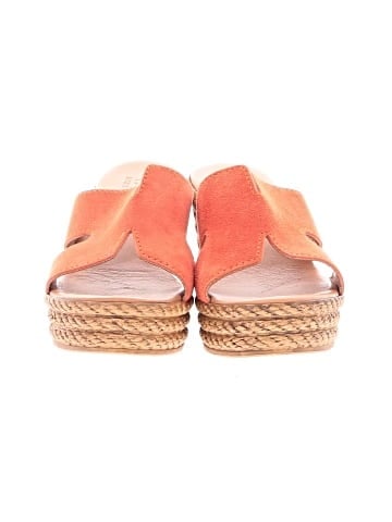 Mariella Wedges (view 2)