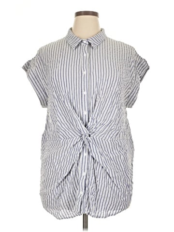 Hayden Sleeveless Button-Down Shirt (view 1)