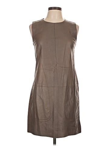 Vince. Sleeveless Top (view 1)