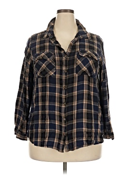 Terra & Sky 3/4 Sleeve Button Down Shirt