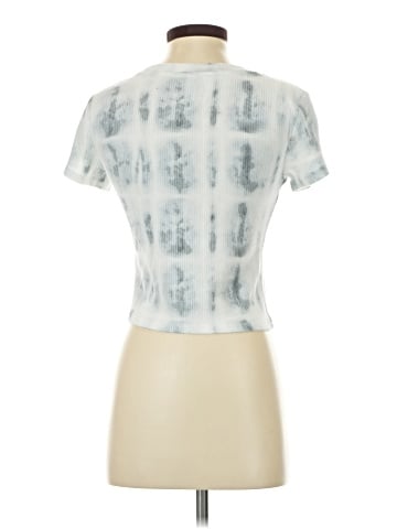 Limited Too Short Sleeve T-Shirt (view 2)