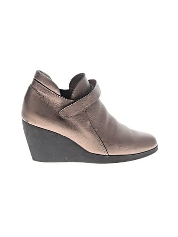 Arche Ankle Boots (view 1)
