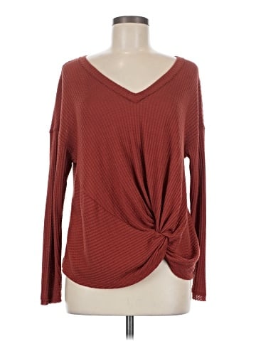 Akemi + Kin Long Sleeve T-Shirt (view 1)