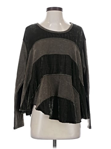 Umgee Pullover Sweater (view 1)