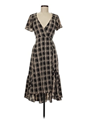 Urban Outfitters Casual Dress (view 1)