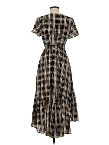 Urban Outfitters Casual Dress (view 2)