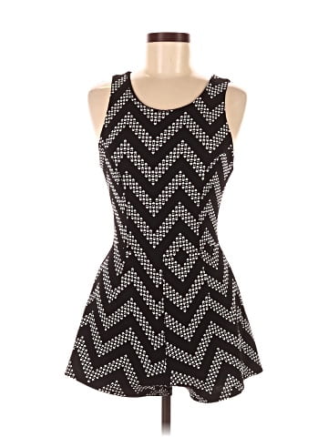 Lucy Love Casual Dress (view 1)