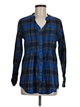 Collections Etc. Long Sleeve Button Down Shirt