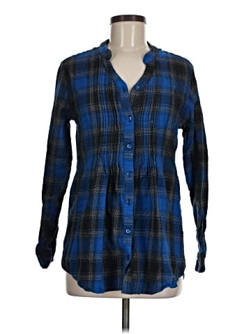 Collections etc. Long Sleeve Button-Down Shirt (view 1)