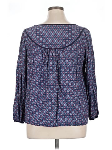 Doe & Rae 3/4 Sleeve Blouse (view 2)