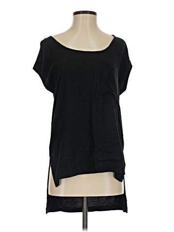 Gap Short Sleeve T-Shirt (view 1)