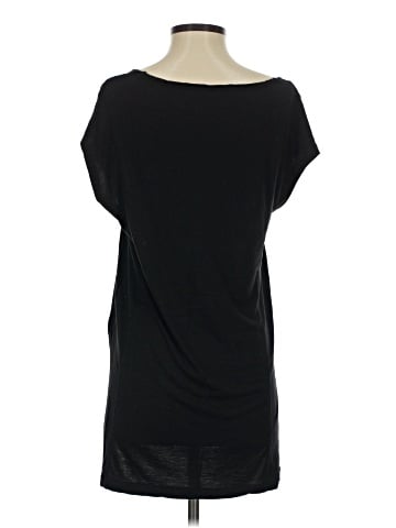 Gap Short Sleeve T-Shirt (view 2)