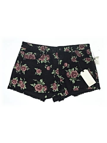 Vanilla Star Shorts (view 1)