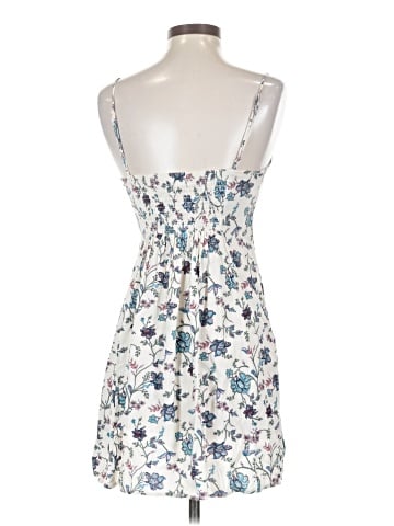 American Eagle Outfitters Casual Dress (view 2)