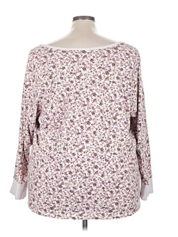 Torrid 3/4 Sleeve T-Shirt (view 2)