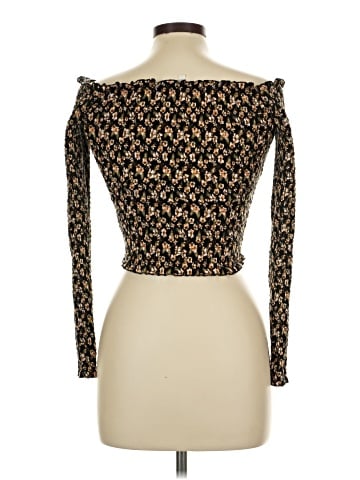 Belle Du Jour Long Sleeve Top (view 2)