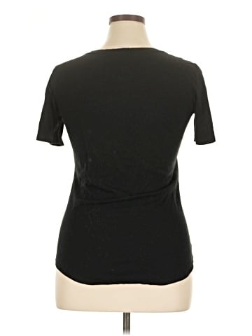Victoria's Secret Short Sleeve T-Shirt (view 2)