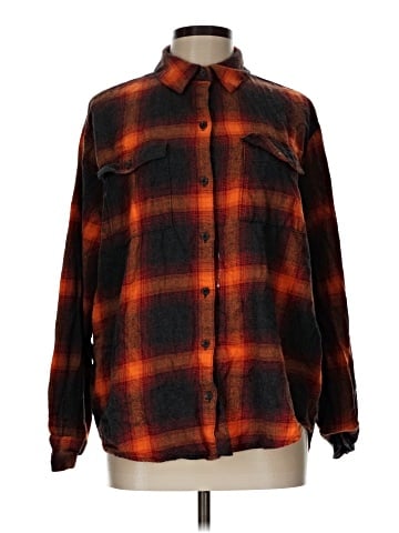 Old Navy Long Sleeve Button-Down Shirt (view 1)