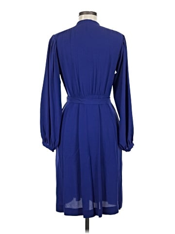 Banana Republic Casual Dress (view 2)