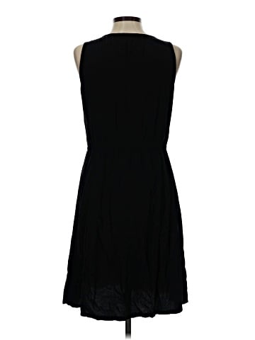 Old Navy Casual Dress (view 2)