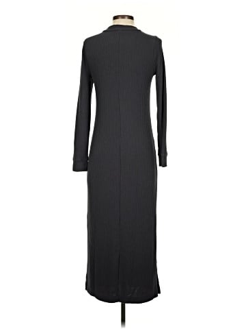 Old Navy Casual Dress (view 2)