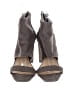 Adrienne Vittadini Gray Sandals Size 7 1/2 - photo 2