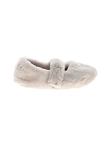 Zara Flats (view 1)