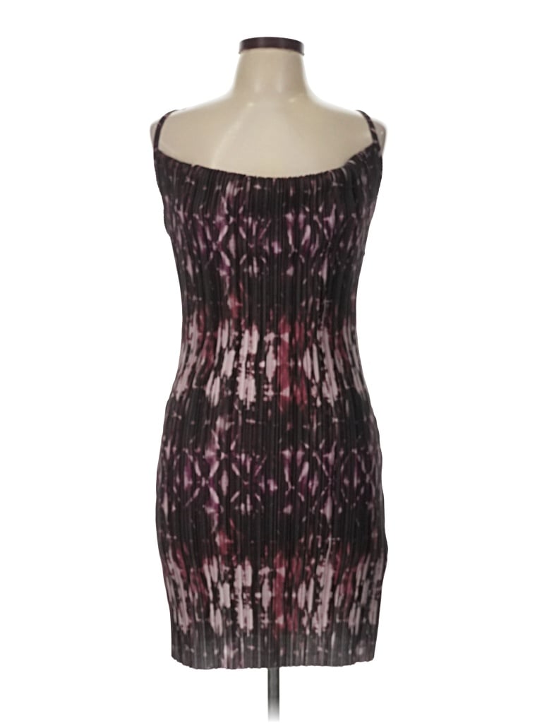 Pre-owned Prettylittlething Cocktail Dress In Burgundy