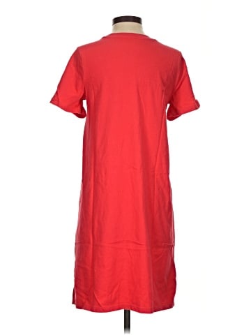 Old Navy Casual Dress (view 2)