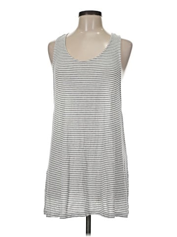 Xhilaration Tank Top (view 1)