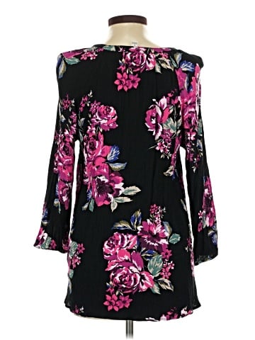 The Pioneer Woman 3/4 Sleeve Blouse (view 2)