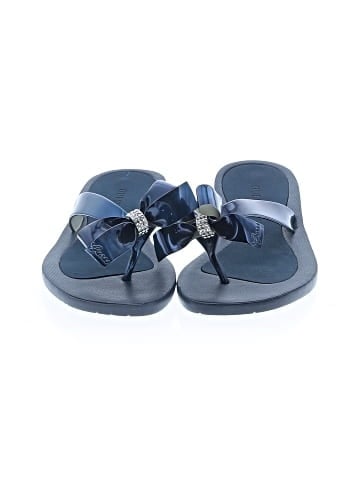 Guess Flip Flops (view 2)
