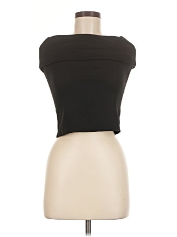 GU Short Sleeve Top (view 1)