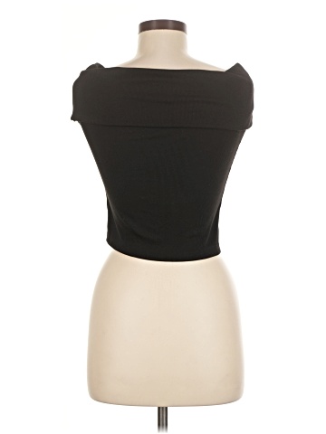 GU Short Sleeve Top (view 2)