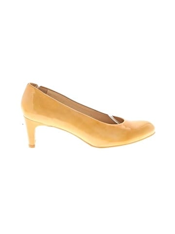 Stuart Weitzman Heels (view 1)