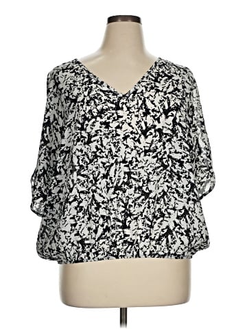 Thalia Sodi 3/4 Sleeve Blouse (view 1)