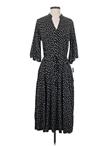Sandra Darren Casual Dress (view 1)