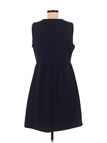 Daisy Fuentes Casual Dress (view 2)