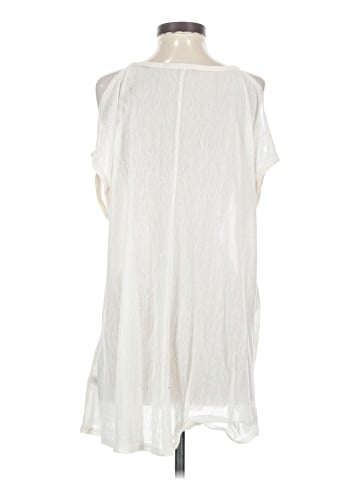 Robin Piccone Sleeveless Blouse (view 2)