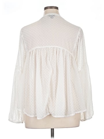 a.n.a. A New Approach Long Sleeve Blouse (view 2)