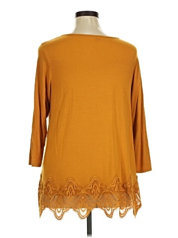 Cable & Gauge 3/4 Sleeve Top (view 2)