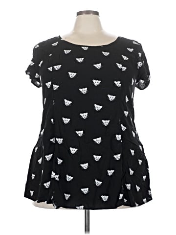 Torrid Short Sleeve Blouse (view 1)