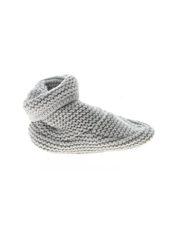 Baby Gap Booties (view 1)