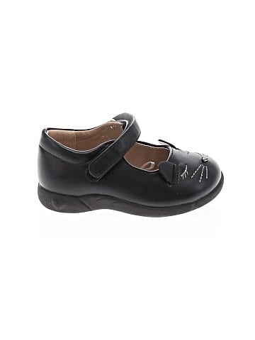 The Children's Place Dress Shoes (view 1)