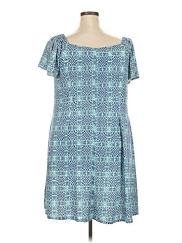 Signature by Robbie Bee Casual Dress (view 2)