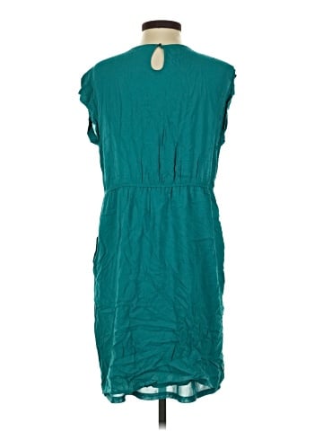 Old Navy Cocktail Dress (view 2)