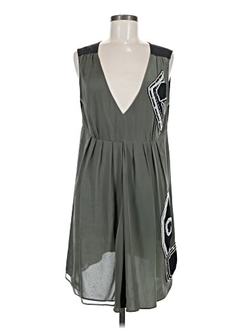 Petticoat Alley Casual Dress (view 1)