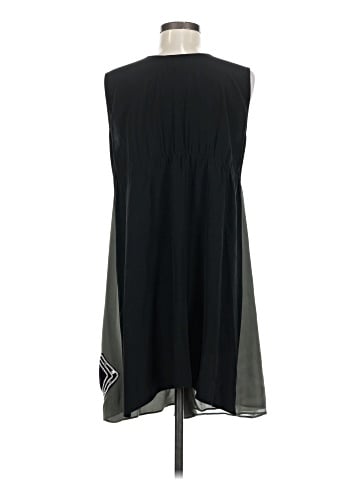 Petticoat Alley Casual Dress (view 2)